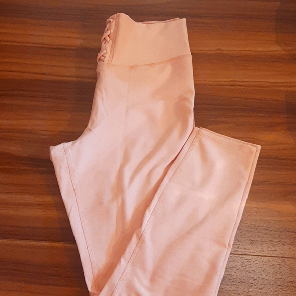 Peach leggings - Picture 1 of 2